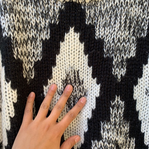 Vintage black white gray chevron chunky knit crewneck oversized grandpa sweater - Picture 4 of 16